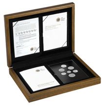 Náhled - 2008 UK Royal Shield of Arms Mint Set Platinum Proof